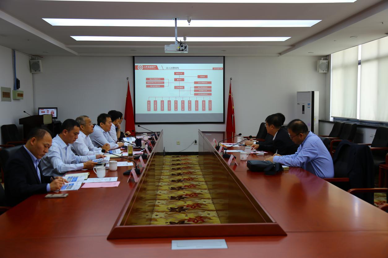 川發(fā)資管總經(jīng)理蒙宇帶隊赴同業(yè)進行調研考察